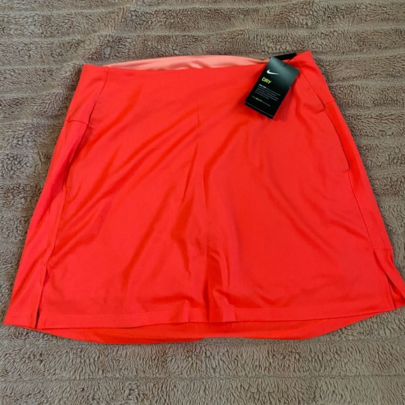 Nike Dri-Fit 17” Victory Golf Skort Large NWT $70 - Picture 5 of 8